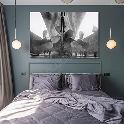 Titanic Propeller Poster Of Canvas, Historical Wall Art, Black & White Photo, Vintage Steamship Canvas Painting Posters And Prints Wall Art Pictures For Living Room Bedroom Decor 24X36Inch(60X90Cm) #TOP6