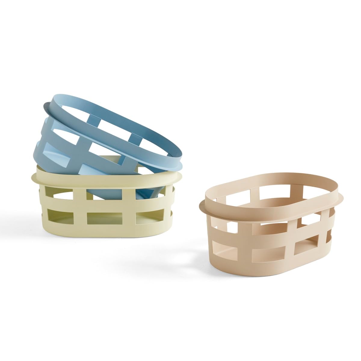 Hay Wäschekorb Basket S aus 100% recyceltem Polypropylen hergestellt, in der Farbe: Army, Maße: B 37.5 x T 57.5 x H 24.5, AD854-A601-AC36