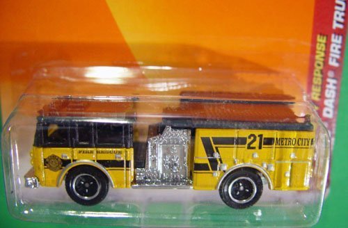 Amazon.com: Matchbox 2009-2010 Yellow-Orange Pierce Dash Fire