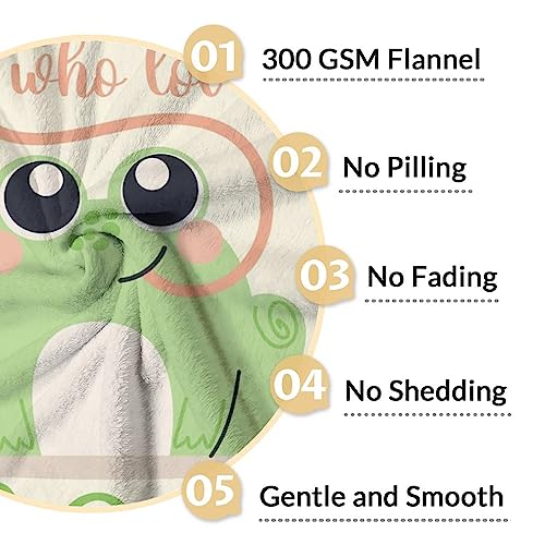 Personalized Frog Blanket Gifts with Name - 50x60 Inches Cute Throw for Girls - Green Soft Fuzzy Blankets for Bed, Couch & Living Room