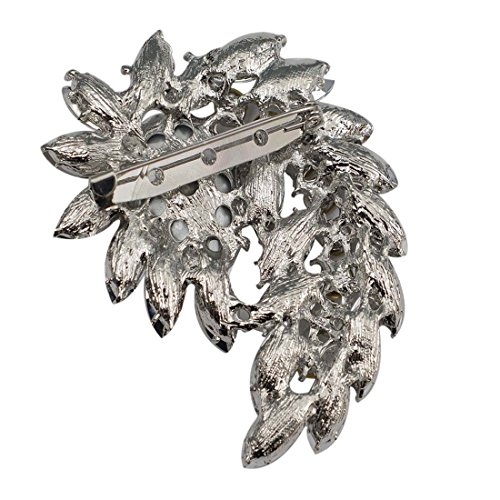 Elegant Crystal Brooch Pin Sparkles on Your Attire