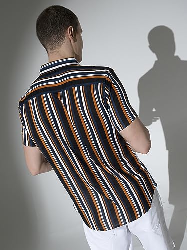 Image of Hubberholme Men's Rayon Relaxed Fit Printed Half Sleeve Resort Shirt