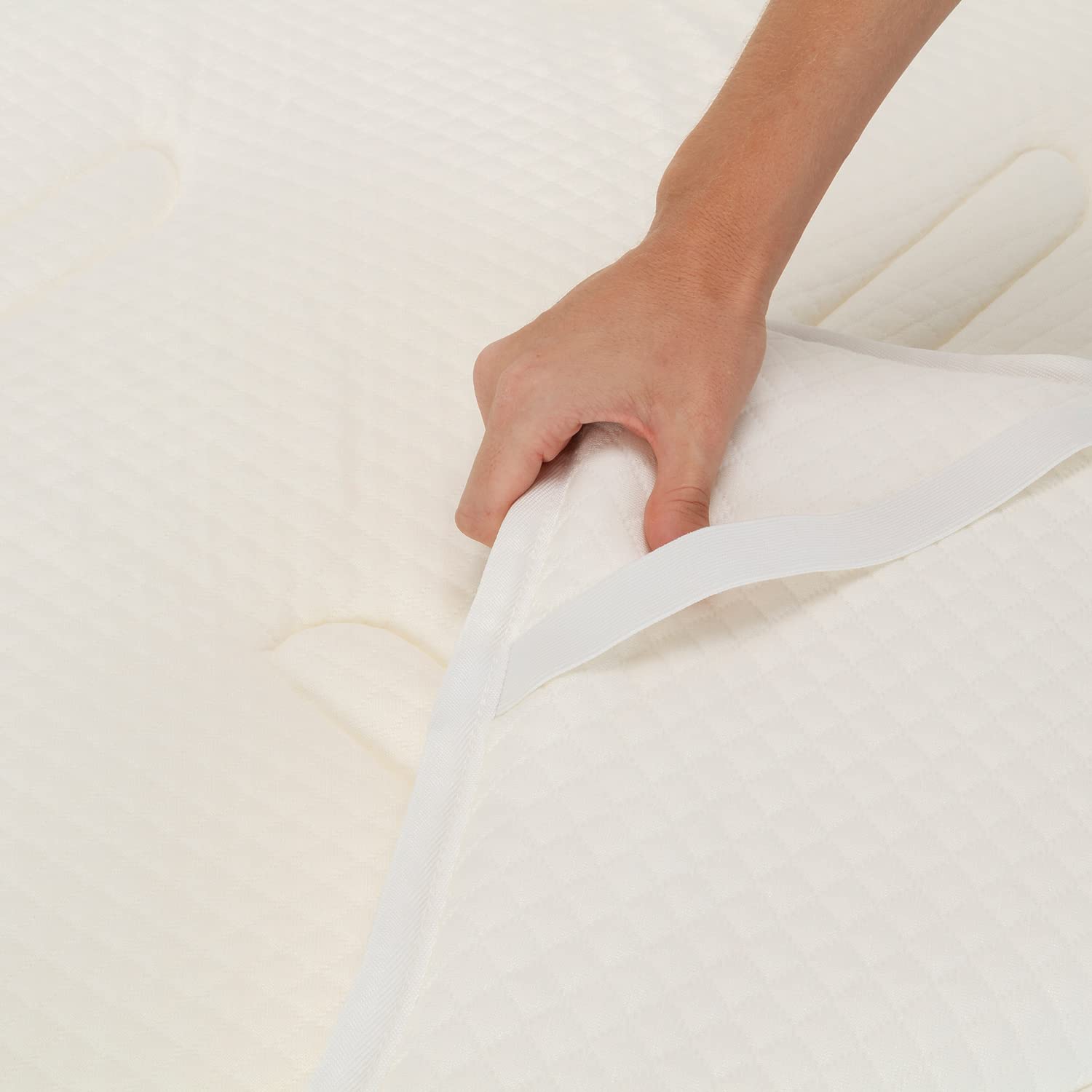 Pikolin Home - Topper Viscoelástico Esponjoso 3 cm | 180x200 | Sobrecolchón | Desenfundable | Transpirable | Cubre Colchón | Alivia Tensiones Musculares | Nagoya