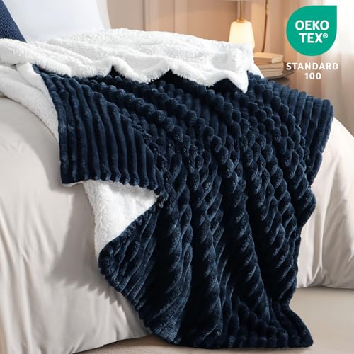 RUIKASI Sherpa Decke Warme Kuscheldecke Flauschige 130x150 cm Blau – Ansicht 6