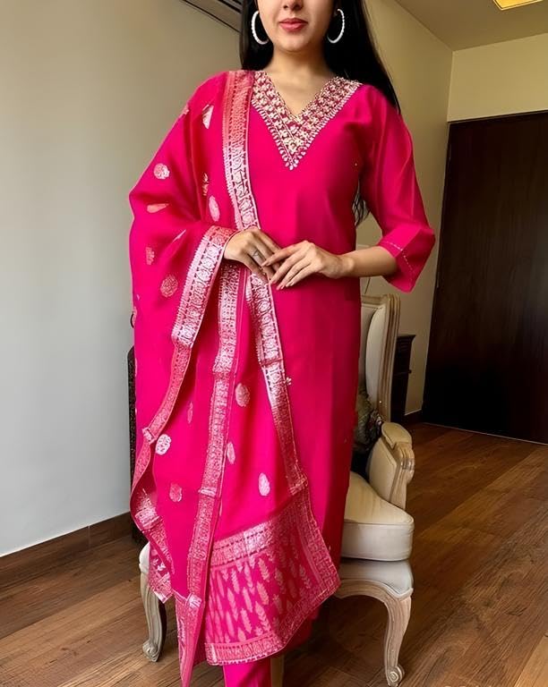 Image of Women's Chanderi Silk Kurti with Rayon Slub Pants & Dupatta | Printed Three-Quarter Sleeve Ethnic Set