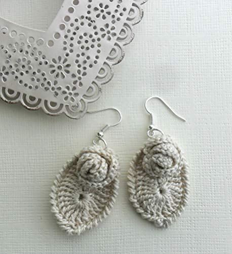 pendientes boho flor y hoja, pendientes rosa beige de ganchillo