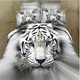 Con un diseño animal llamativo, esta ropa de cama es una opción perfecta para los amantes de los animales.