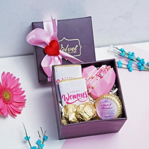 Image of Velvet Fine Chocolates Gift Hamper Sweet Love inchHeartfelt Chocolate Delights