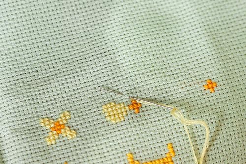 Image of Aida Cloth 14 Count Cross Stitch Fabric,19x28inch (14CT, Light Green)