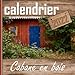 Calendrier cabane en bois: petites maisons | Livre mural mensuel | Jours fériés, notes et éphéméride