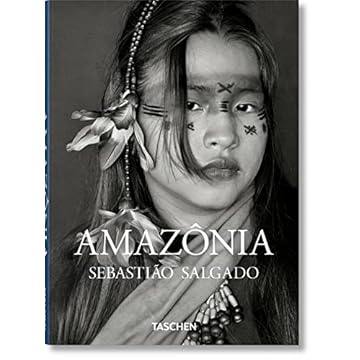Capa do livro Sebastião Salgado. Amazônia