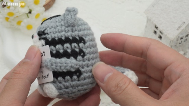 Peluche Plush Super Soft! , Bee Regali per il compleanno, Pocket Hug Ape portafortuna, regalo di compleanno per migliori amici, donne, uomini, api all'uncinetto, patate positive, ricambio tedesco