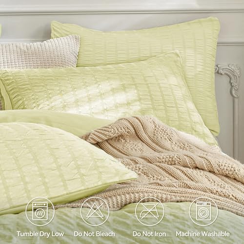 Image of JELLYMONI Seersucker Duvet Cover Set King, 3pcs Light Yellow Polyester | In Spacious Master, Couples & Pets, Crinkled Texture, Oeko-Tex Certified, 8 Corner Ties & Hidden Zipper