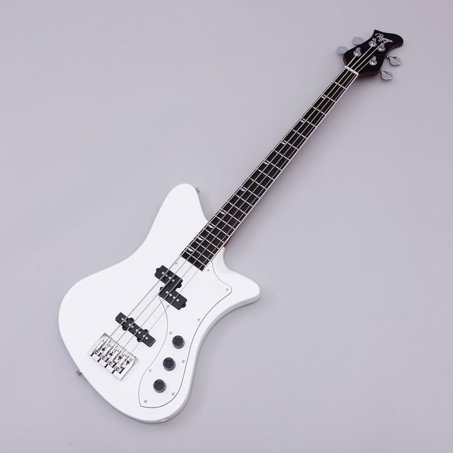 ホワイト エレキギター RYOGA ⚠️1部ジャンク⚠️ ホワイト エレキギター RYOGA ⚠️1部ジャンク⚠️