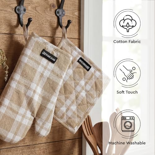 Image of Encasa XO Heat Resistant 100% Cotton Oven Glove & Potholder Set with Loop, Kitchen Cooking Mittens, Microwave Safe Hot Pads (Franca Beige Checks)