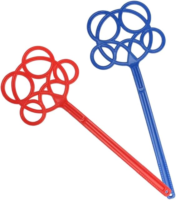 LIOOBO 2PCS Long Handle Carpet Rug Beater Quilt Dust Cleaning Tool (Random Color)