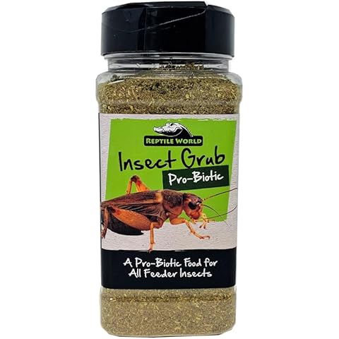 Reptile World Insect Grub 500ml - Shaker Tub - Live Food Care, Bug Food 250g Cover