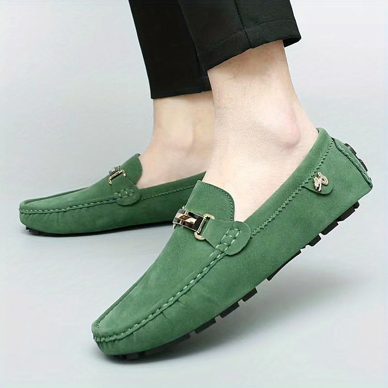 Large-Size Men's Flat Loafers. Lightweight and Comfortable. Casual wear and Breathable. Fashionable and Versatile.3