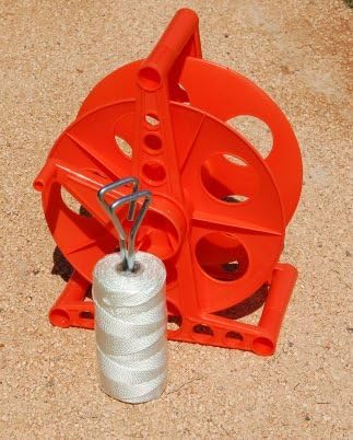 Trigon Sports Deluxe String Winder with 500' of Grade 36 Heavy Nylon String & 2 Anchor Stakes