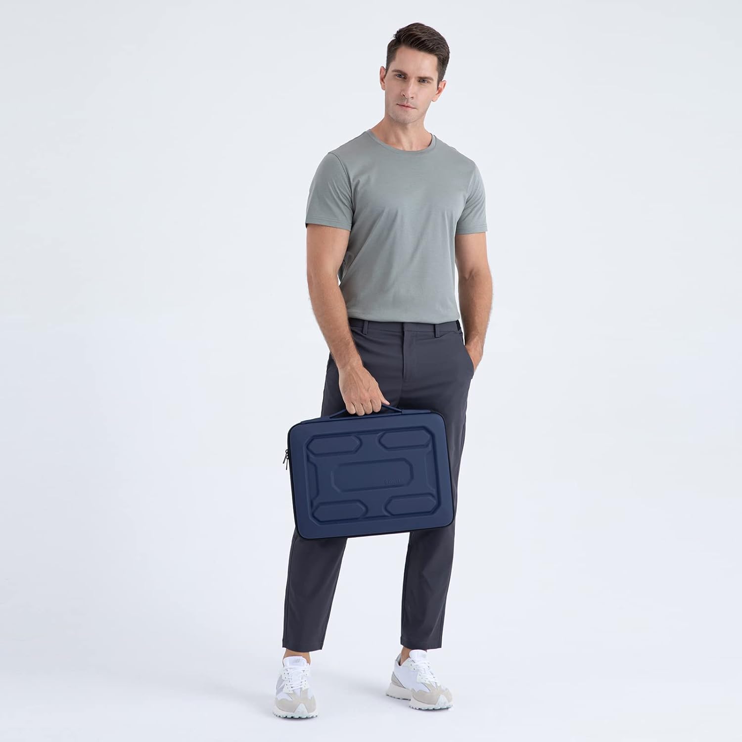 DOMISO Laptop Hard Case 15-16 inch Waterproof Shockproof Hard Shell Laptop Sleeve with Handle & Storage Pocket, Compatible with MacBook, HP, Dell, Dark Blue - Image 7