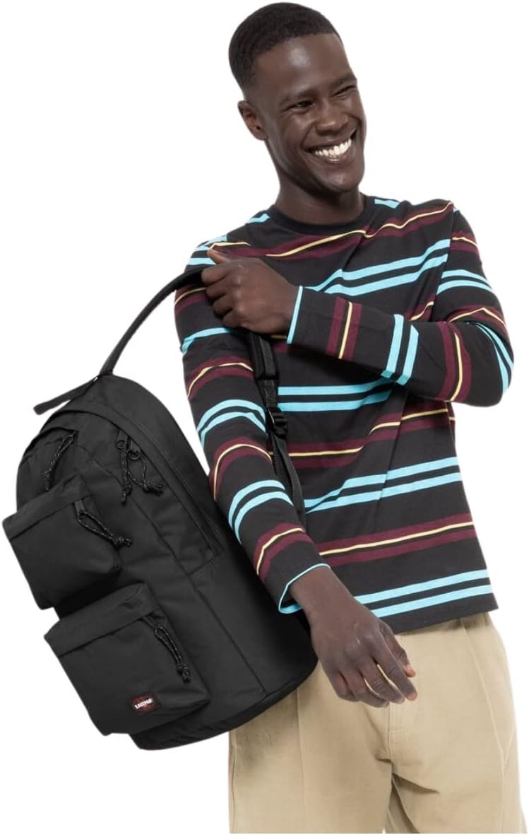 EASTPAK パッド入りダブル。