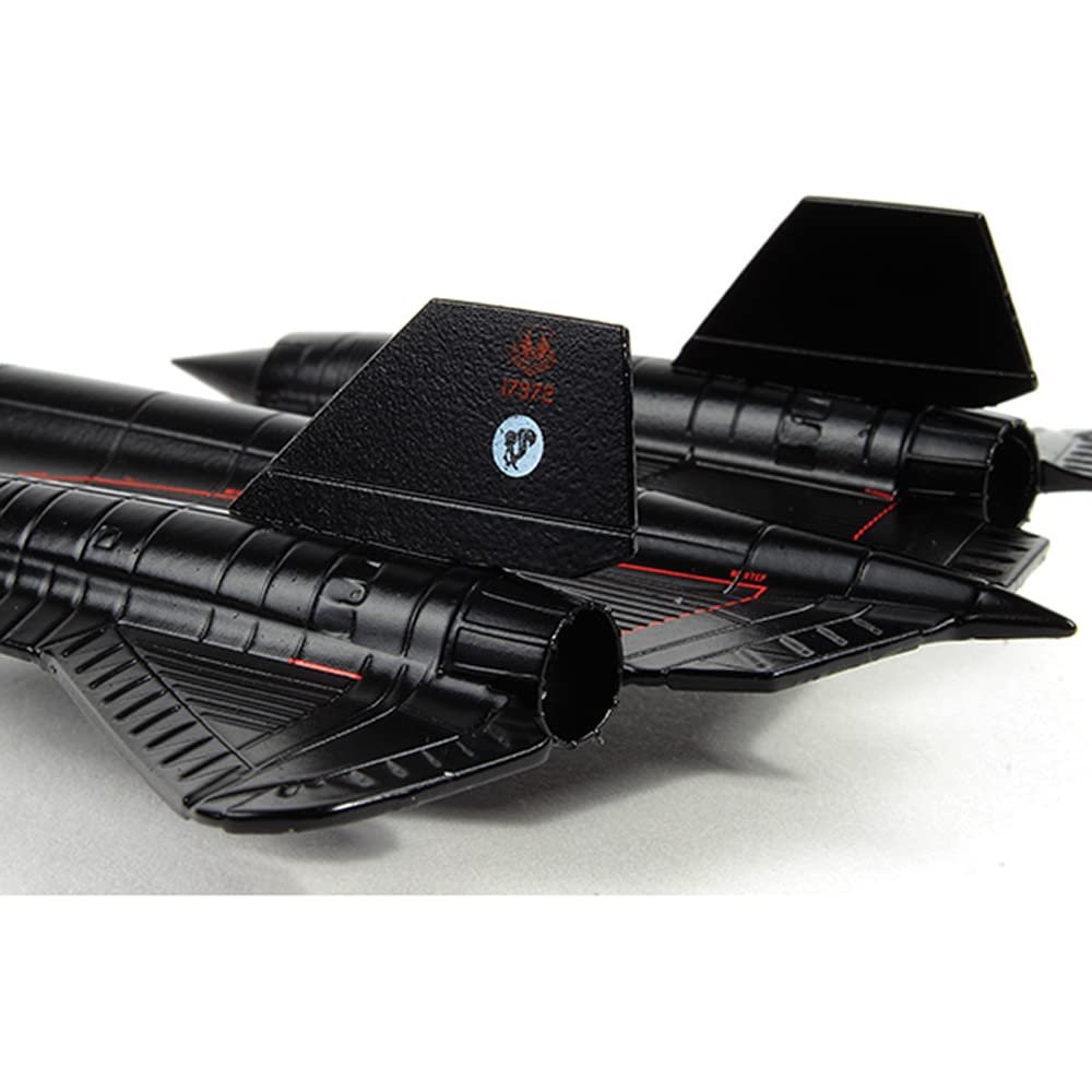 SR-71 Blackbird Spy Plane - Lt. Col. Raymond Yeilding & Joseph Vida - 1/200 Scale Diecast Model - Image 5