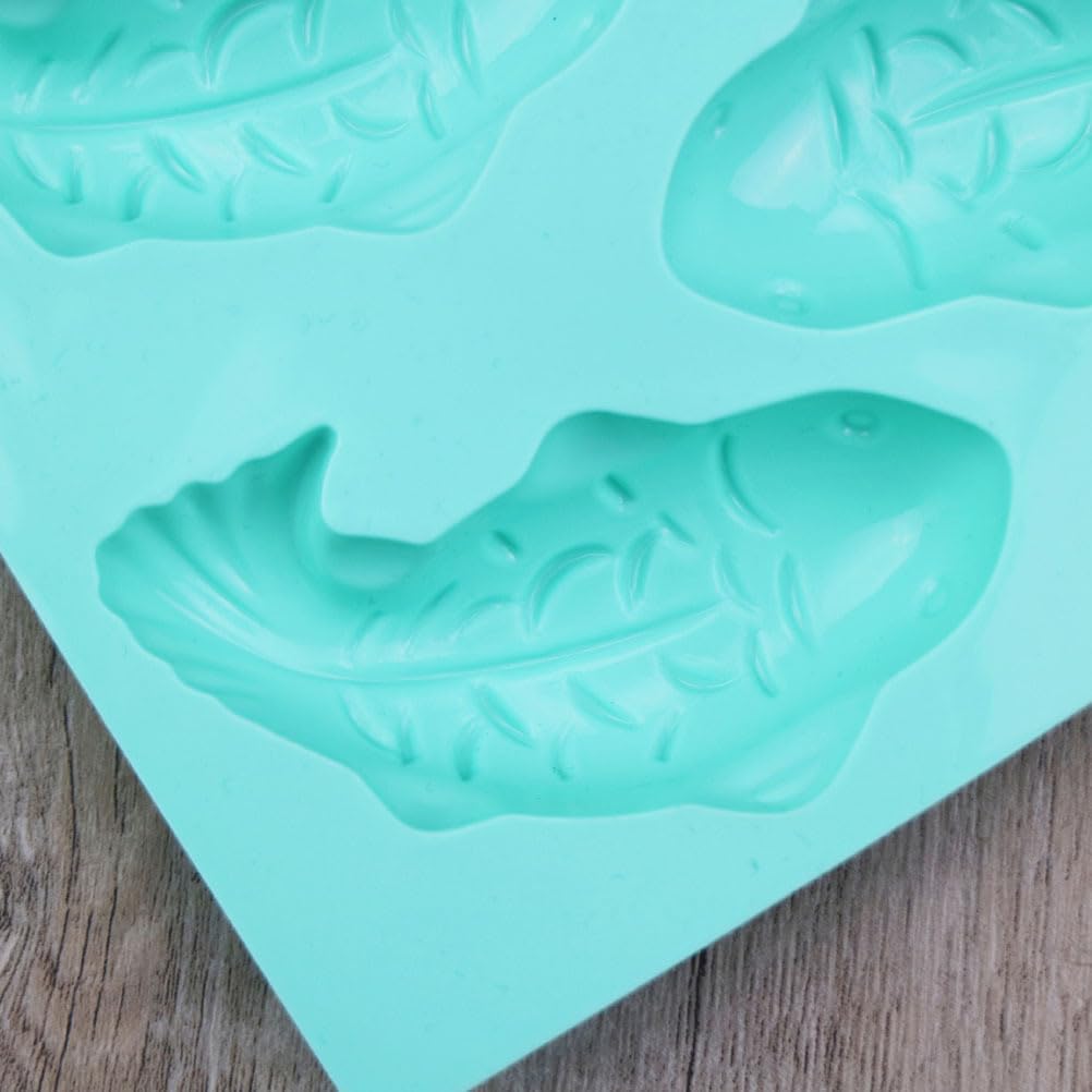Kichvoe 2Pcs Carp Silicone Cake Molds 9.44X6.45X0.94In Fish Shaped Baking Molds for Chocolate Candy Jelly Fondant Ice Cubes and Diy Desserts Party Decorations
