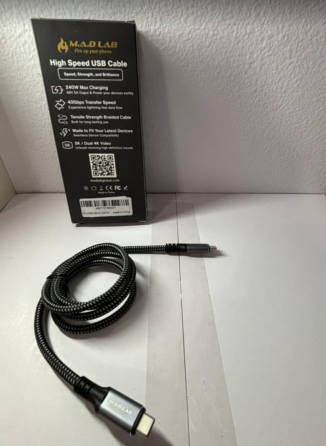 USB 4 240W PD Fast Charging Cable with 5K HD Video and 40Gbps 1M/3.3Ft