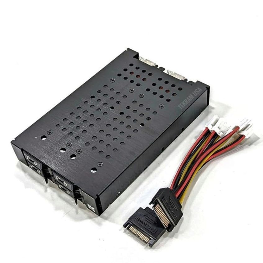 Tekram TK-4M54 Gabinete 4 Bahías M.2 NVMe con Cable miniatura 1