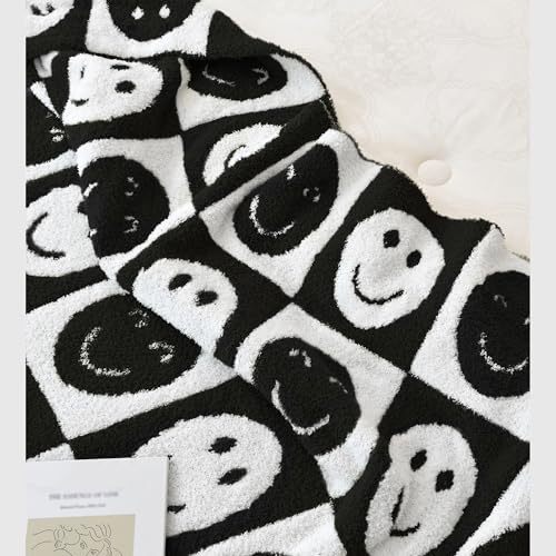 Image of Ultra Soft Cozy Happy Smiling Face Checkered Knitted Throw Blanket Fluffy Microfiber Checkerboard Bed Blanket Lightweight Both Sides Blanket for Couch Sofa Bed (Smile, Throw 50 inchx60 inch)