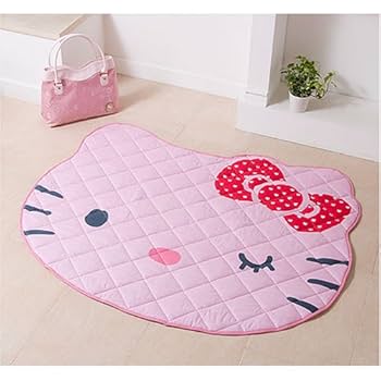 ハローキティ キルトマット 新品！サンリオ ハローキティ キルトマット 豹柄 ピンク