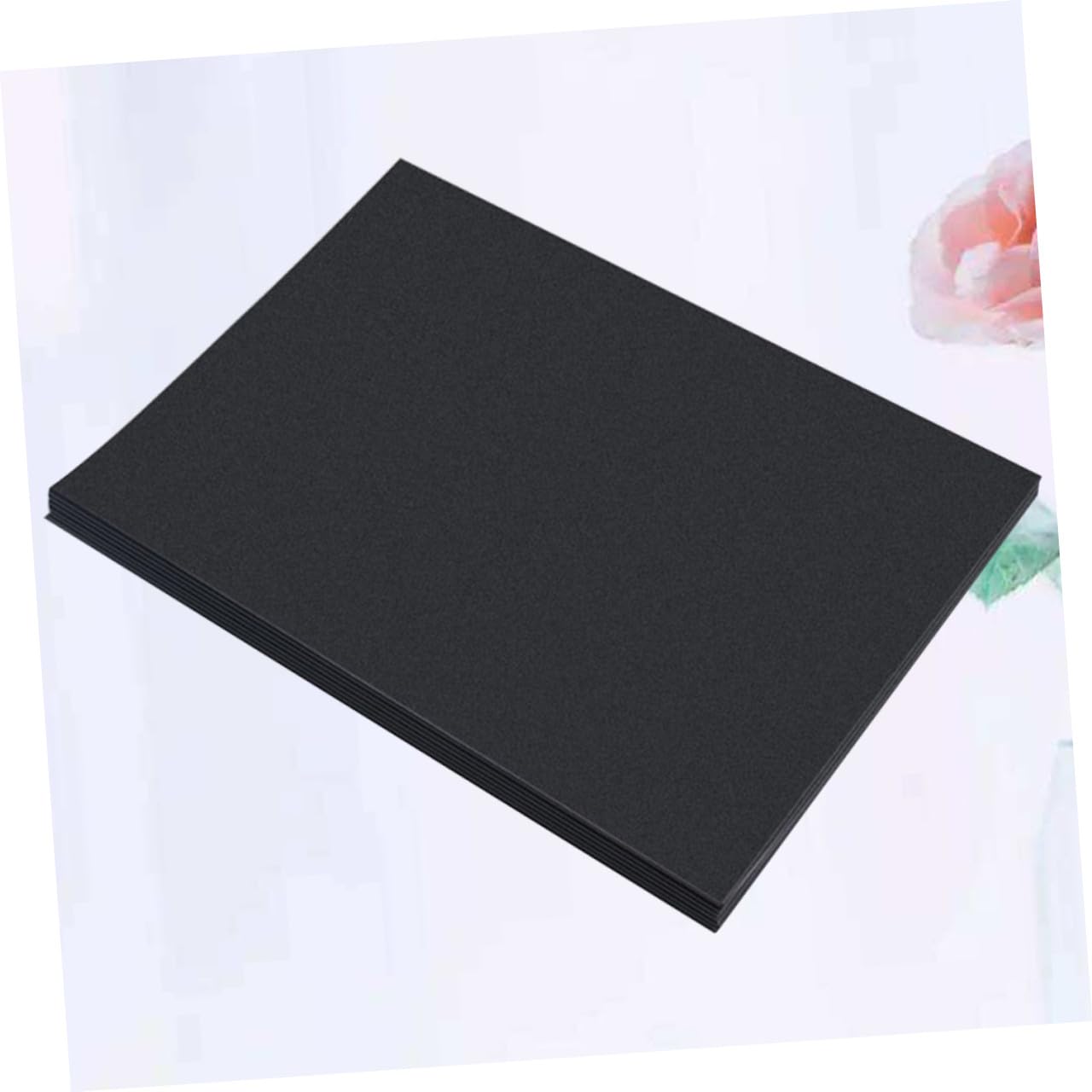 Toyvian Lot de 100 Feuilles de Papier A4 Noir Épais 200g/m², Surface Lisse, Facile à Couper, pour Dessin, Bricolage et Album DIY