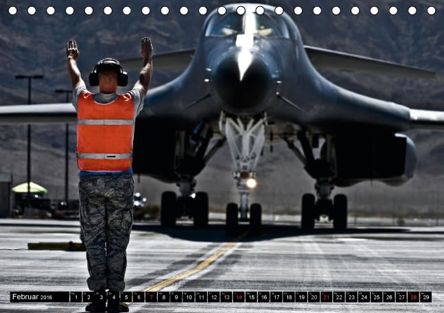 Kampfjets • U.S. Aircraft (Tischkalender 2016 DIN A5 quer): Die moderne Luftwaffe der USA (Monatskalender, 14 Seiten) (CALVENDO Technologie)
