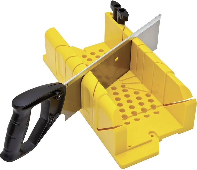 Stanley 1-20-600 Caja de ingletes para almacenamiento de sierra con sierra, color negro