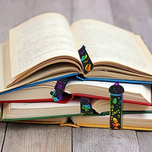 LANMOK 40pcs Animal Scratch Art Bookmark, Magic Scratch Paper Bookmarks Rainbow DIY Gift Tags with 10pcs Wooden Stylus and 40pcs Satin Ribbons for Kids Students School Classroom