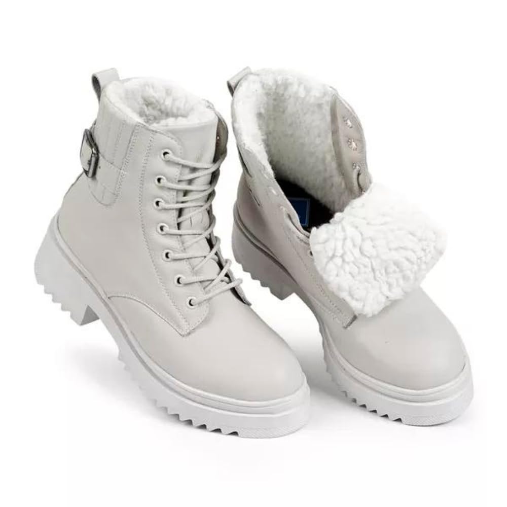 Bota Feminina de Inverno em Couro Forrada com Lã Impermeável – Nova York em promoção! Veja a oferta e mais achadinhos de Botas 3 Hoje é o melhor dia para comprar Bota Feminina de Inverno em Couro Forrada com Lã Impermeável – Nova York com aquele preço maroto! Promoção! Aproveite a oferta! 3