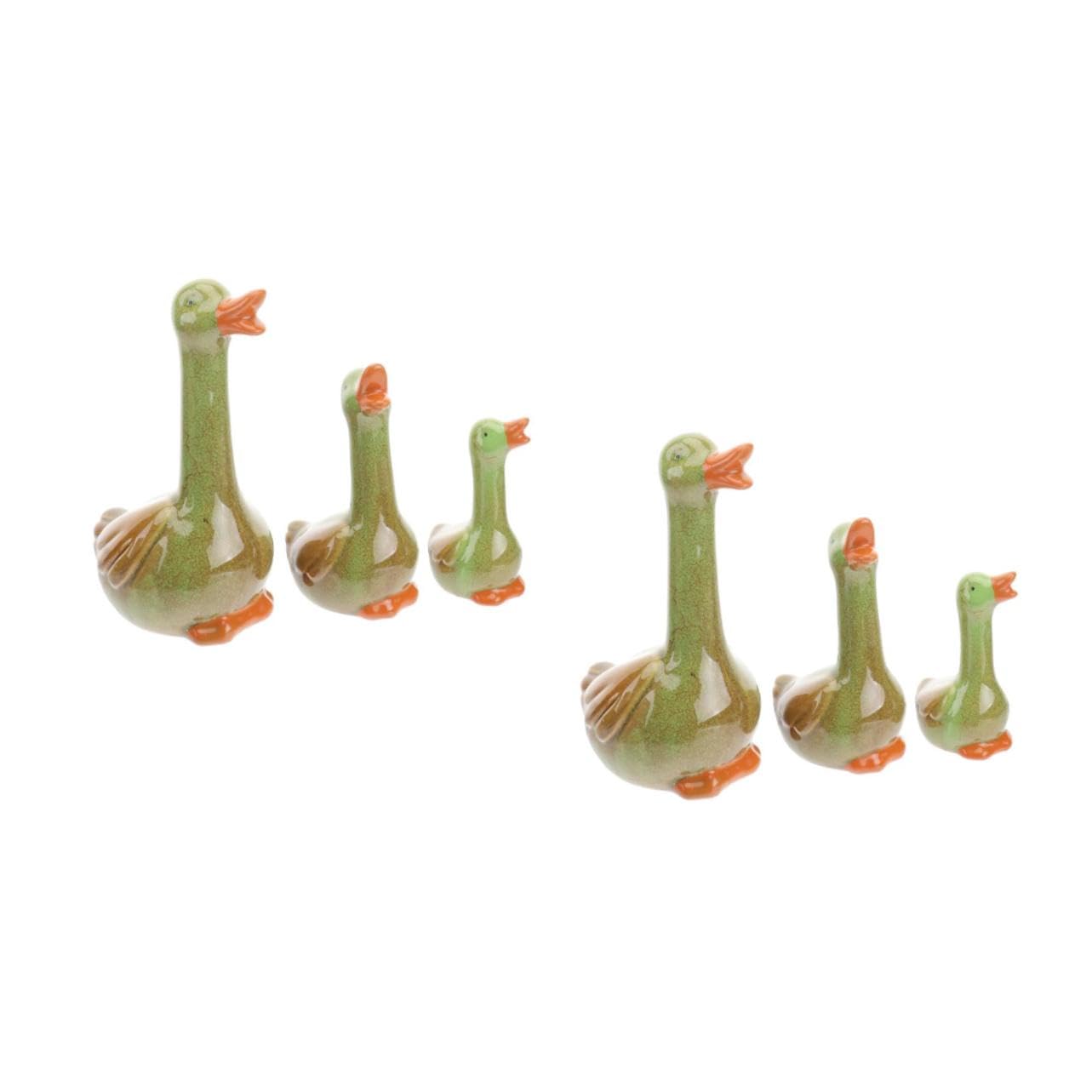 Canard céramique pour décorer un bassin de jardin et une piscine extérieure