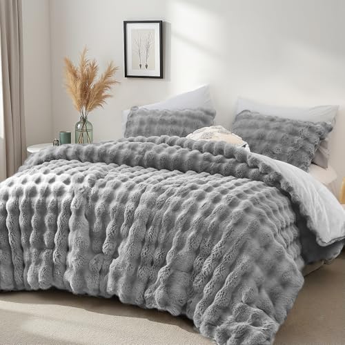 YIKUSH Light Gray Comforter Set King – Ultra Soft & Warm Faux Fur Comforter for Winter, Elegant Fluffy Comforter King Set with Pillowcases, Cozy Gray Bedding Set - Image 3
