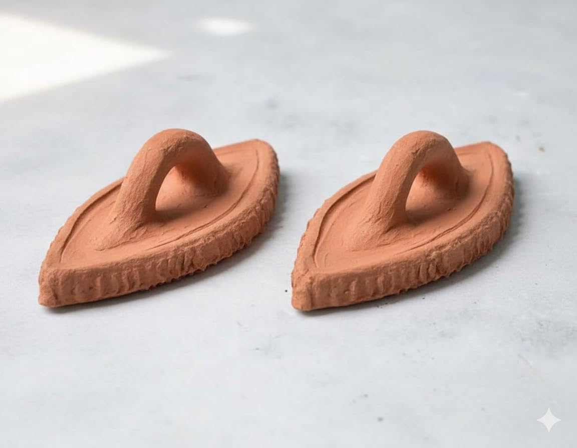 Traditional Red Clay Mel Khora Foot Scrubber, Natural Terracotta Material, Traditional Indian Foot Care Tool for Men and Women-image-3