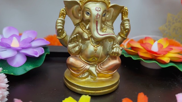 Estatua de Dios Hindú Ganesha 5 pulgadas miniatura 7