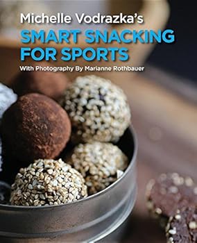 Paperback Smart Snacking For Sports Book