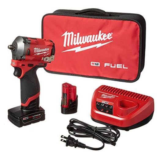 Milwaukee 2554-22 M12 FUEL Stubby 3/8 in. Impact Wrench Kit (2 Ah/4 Ah)