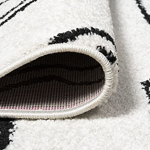 Image of JONATHAN Y Deia Moroccan Style Diamond Shag White /Gray Runner Rug, 2x8, Bohemian, Contemporary, Easy-Cleaning for Living Room, Bedroom, Kitchen, Pet Friendly, Non-Shedding (MOH401A-28)