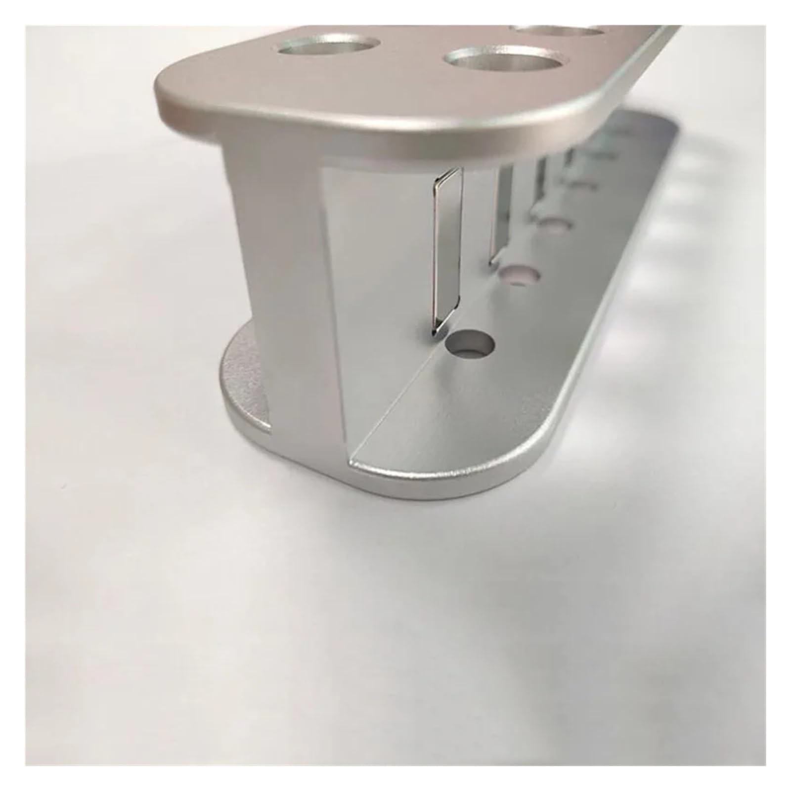 Do separacji biomagnetycznej w probówkach laboratoryjnych wirówkowych/EP o pojemności 1,5 ml i 0,5 ml, aluminiowy stojak magnetyczny z 12 dołkami