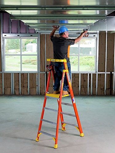 Podium Stepladder, 10 Ft, Fiberglass, 300Lb