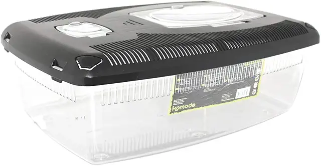 18x18x18 Plastic Terrarium: Stackable Reptile Habitat with Ventilation