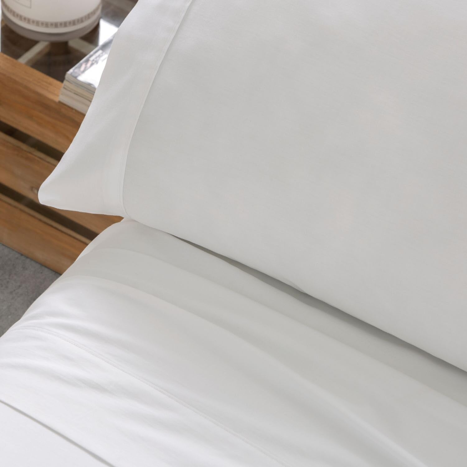 Burrito Blanco Atelier CASA Parure de lit 3 pièces 3 pièces 100% Coton satiné 300 Fils (Drap Plat, taie d'oreiller et Drap) Blanc 405 (160 x 190/200 cm)