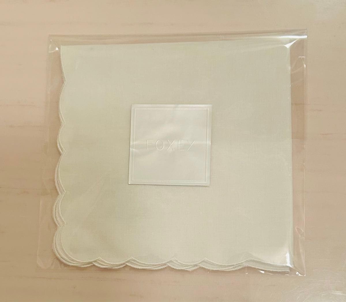 Amazon.co.jp: FOXEYハンカチ 朝顔 フォクシー ノベルティ 刺繍  