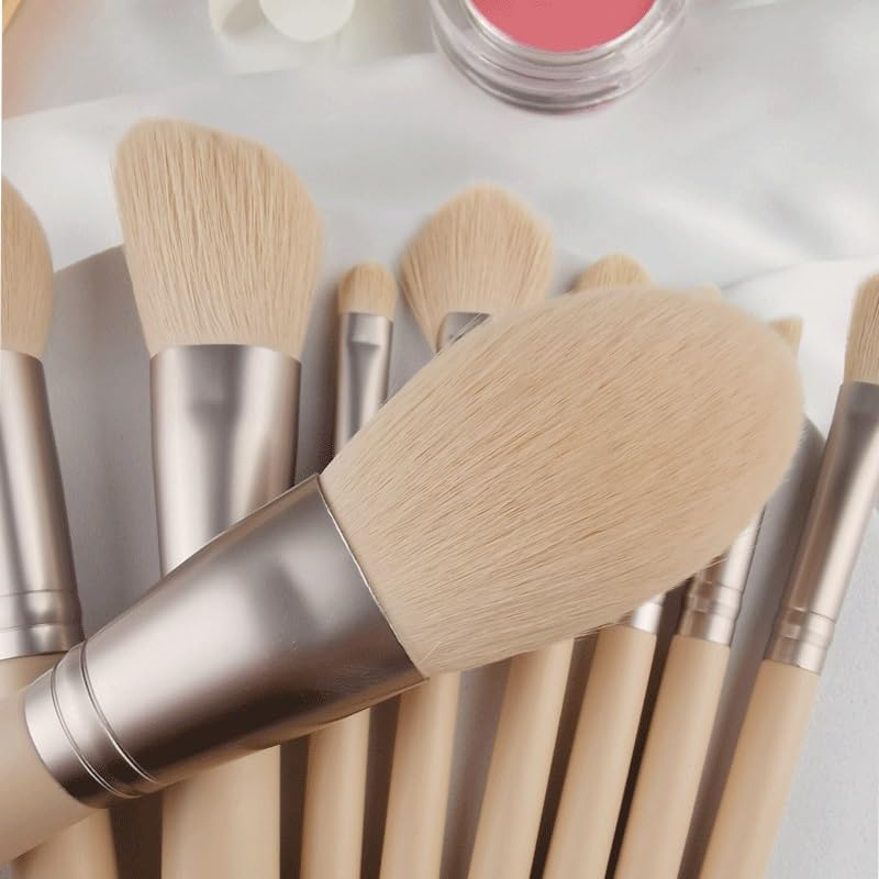 Pinceaux de maquillage à poudre de cheveux doux pour estomper l'ombre à paupières