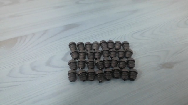 32 Tappi Per Gambe Di Sedie E Tavoli - Nero, Diametro 16mm - Antiscivolo E Antirumore - Foto 11